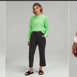 Lululemon Softstreme High Rise Wide Leg Cropped Pants Women’s 8 Black/Dark Grey